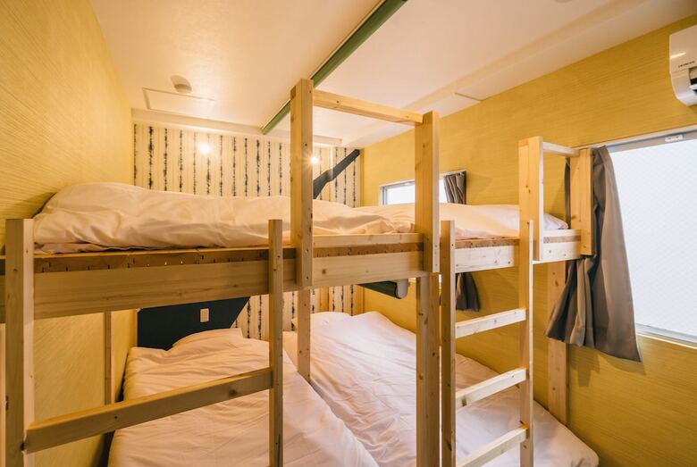 Hostal Ikidane House Namba Osaka - Hostel