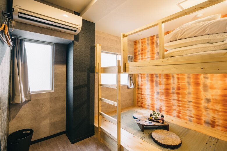 Hostal Ikidane House Namba Osaka - Hostel