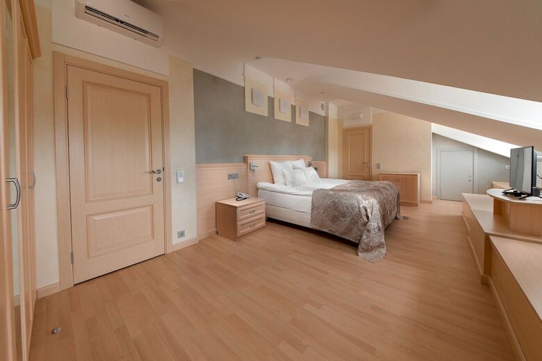 Rachmaninoff Hotel