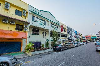 Oyo 764 Hotel Famous Inn