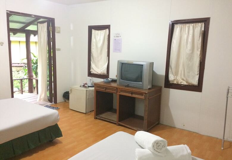 Hotel Kuraburi Resort