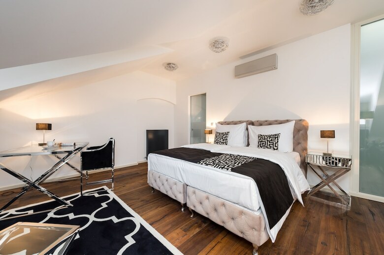 Empirent Apartments Prague Castle