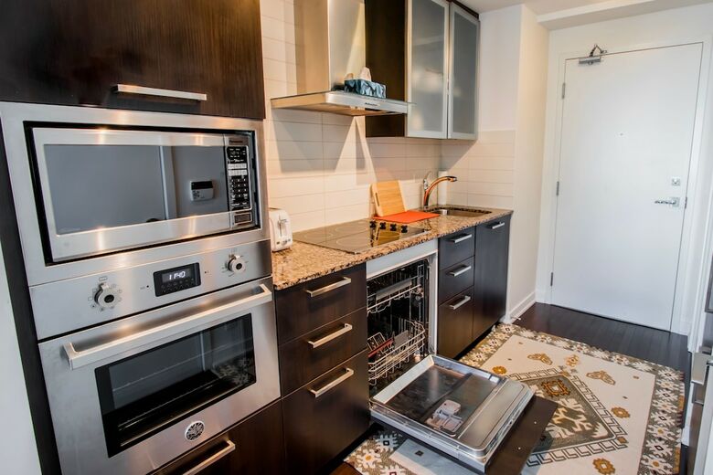 Micasa Suites - Modern Executive Condo