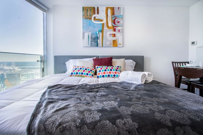 Micasa Suites - Modern Executive Condo