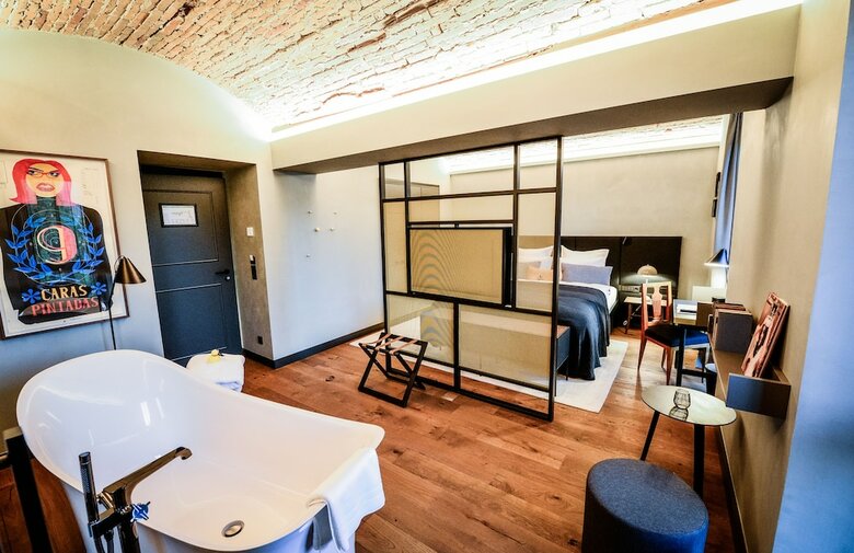 Hotel Liberty