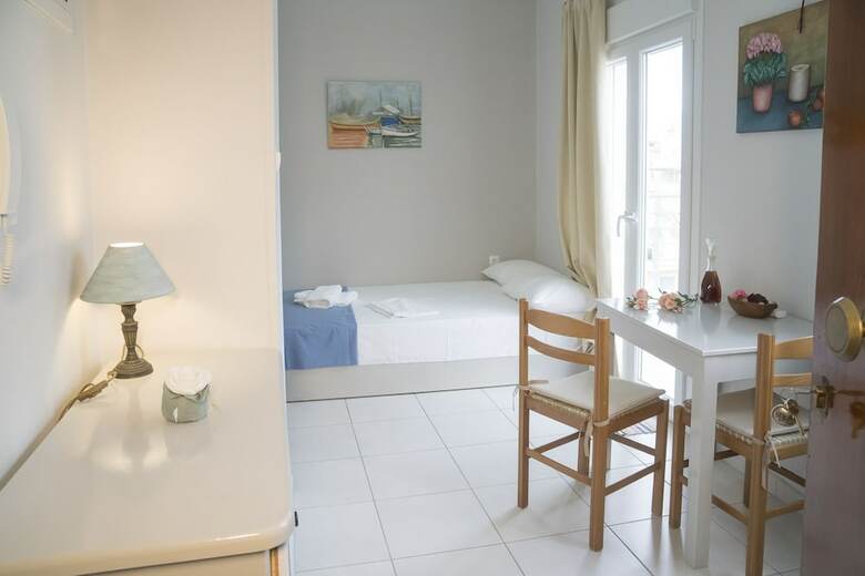 Heraklion Old Port Apartments