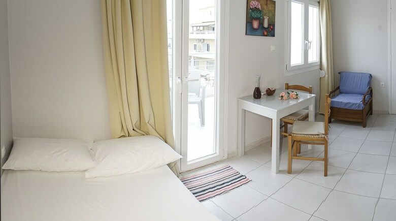 Heraklion Old Port Apartments
