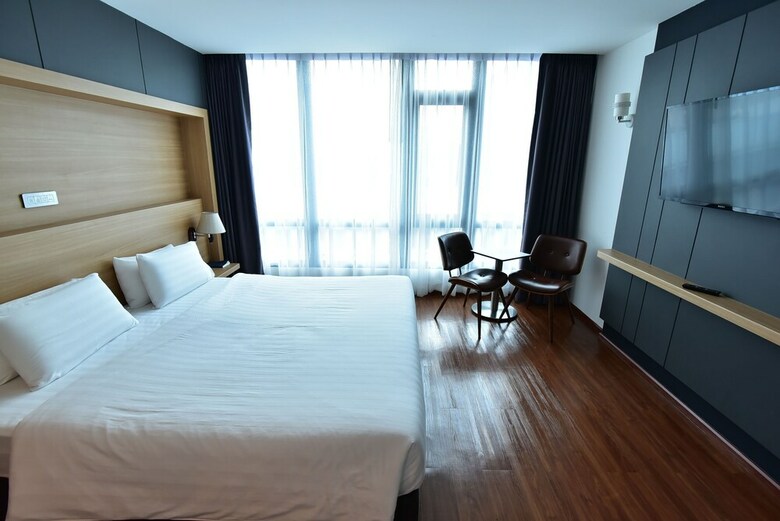 Hotel The Three Hat Yai