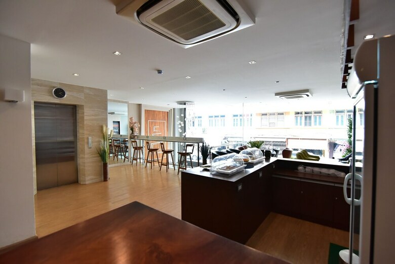Hotel The Three Hat Yai