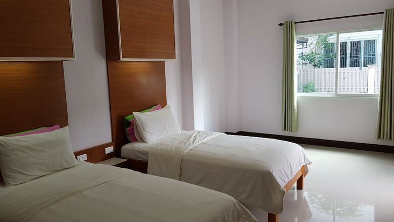 Hotel Nawaporn Resort