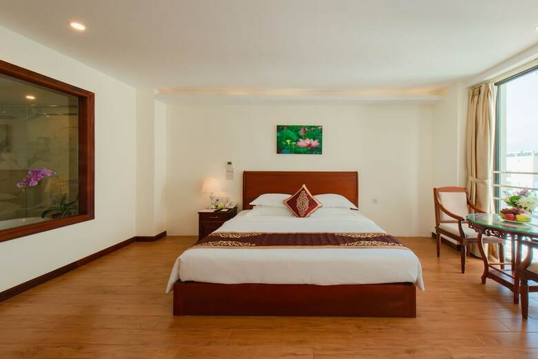 Red Sun Nha Trang Hotel