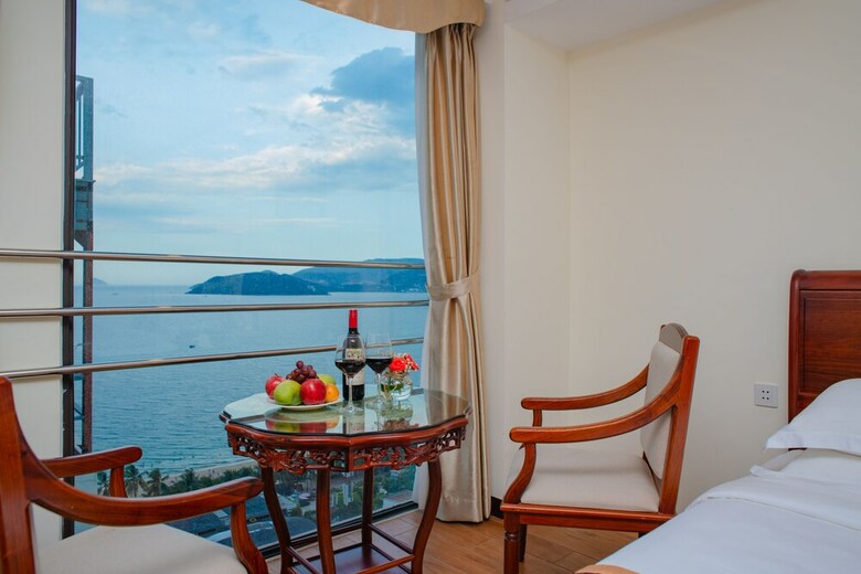 Red Sun Nha Trang Hotel