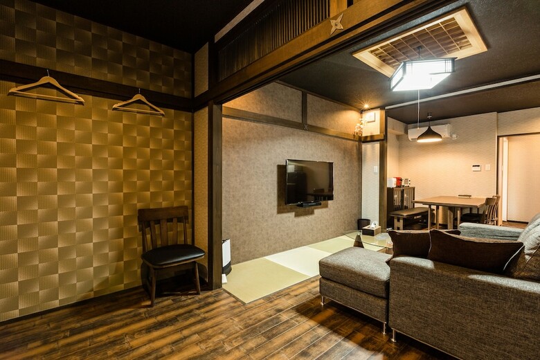 Shiki Homes Shinobi