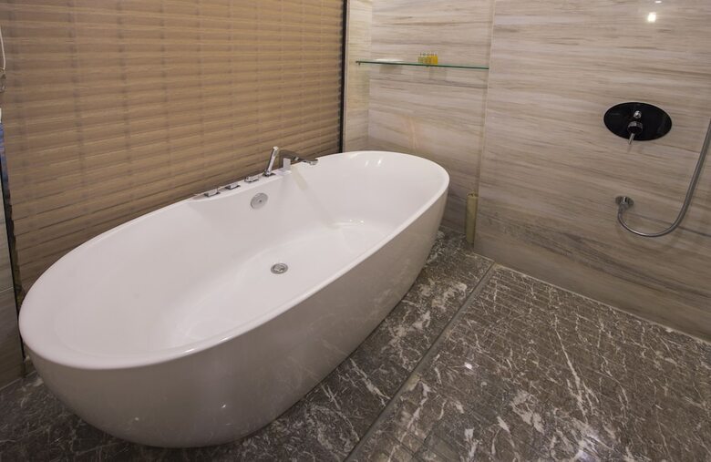 Jun Sun Hotel
