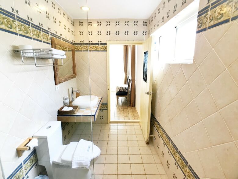 Hotel Spoondrift Hostal