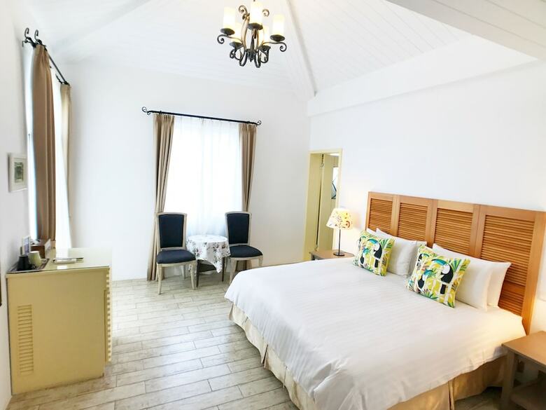 Hotel Spoondrift Hostal