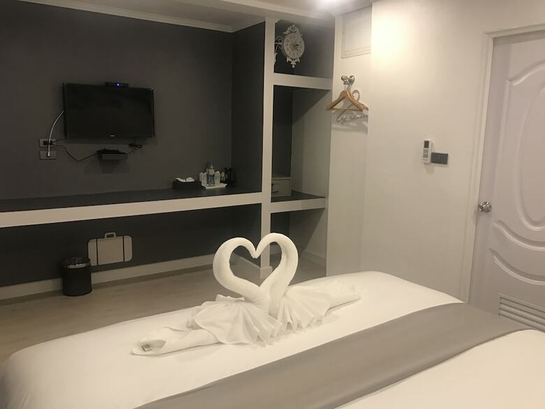 Hotel White House