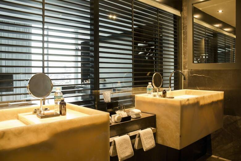 Hotel Habita Mty