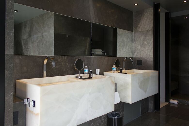 Hotel Habita Mty