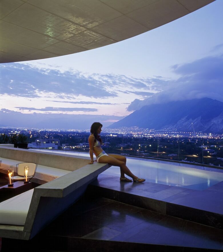 Hotel Habita Mty
