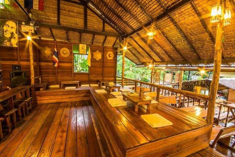 Hotel Tarzan Island Bungalow