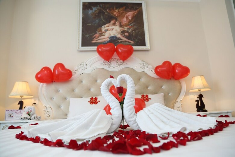 Tuyet Son Hotel