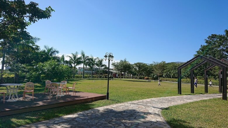 Summer Garden Bed And Breakfast