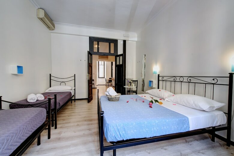 Hotel Ad Hoc Guest House