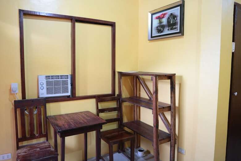 El Nido Corner Pension And Restaurant