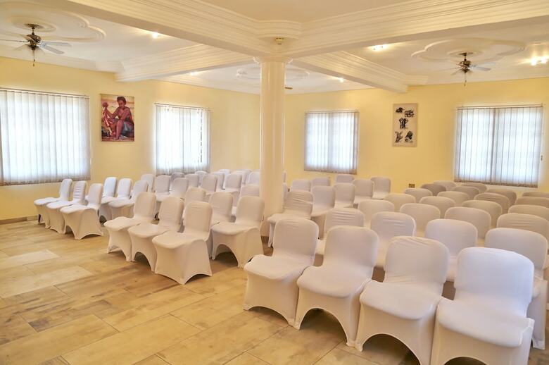 Eden Vale Hotel & Executive Training Cen