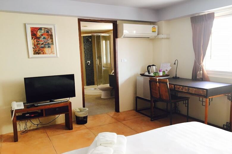 Hotel Arcadia Maephim Serviced Apartment