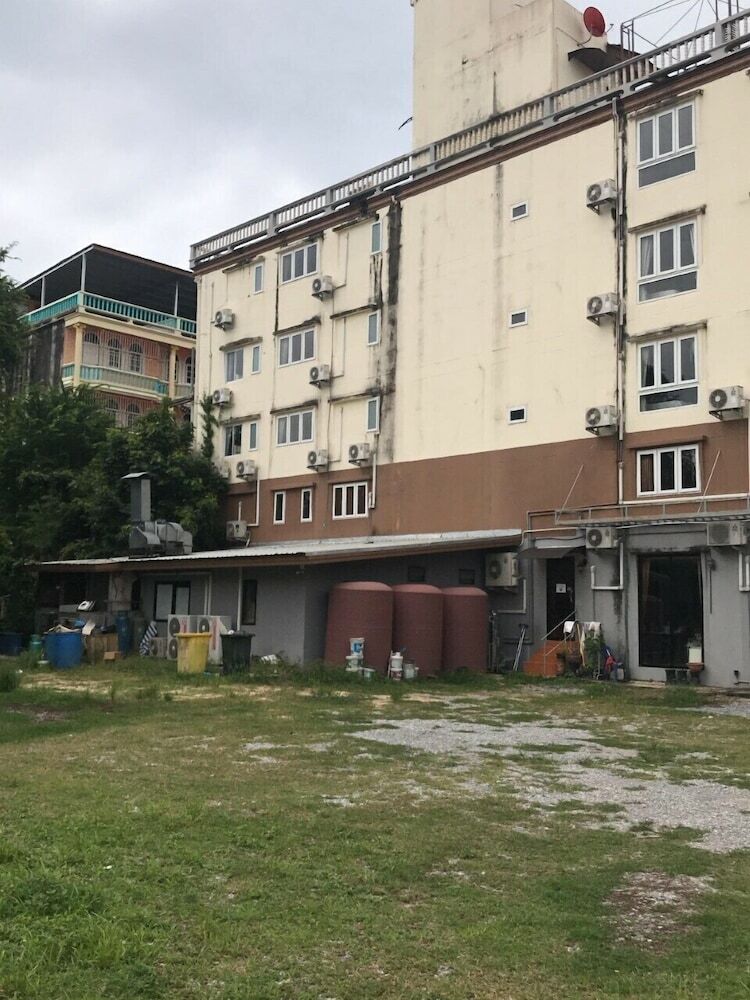 Hotel Arcadia Maephim Serviced Apartment
