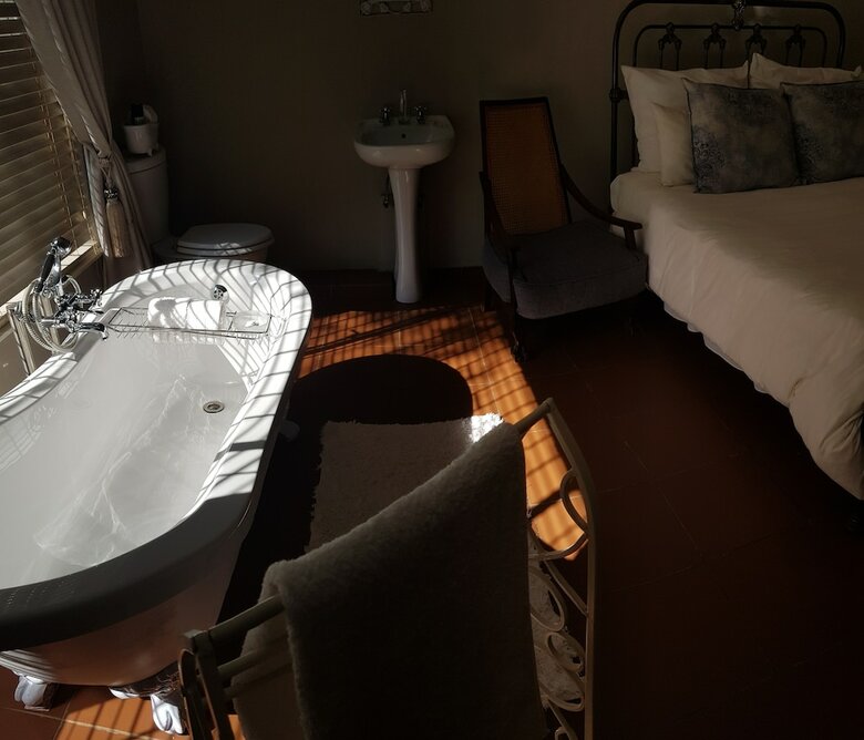 Hotel Inca Lily Accommodation