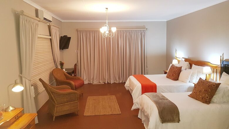 Hotel Inca Lily Accommodation