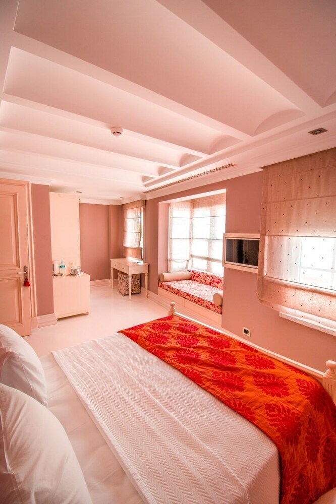 Monk Hotel Alacati - Adults Only