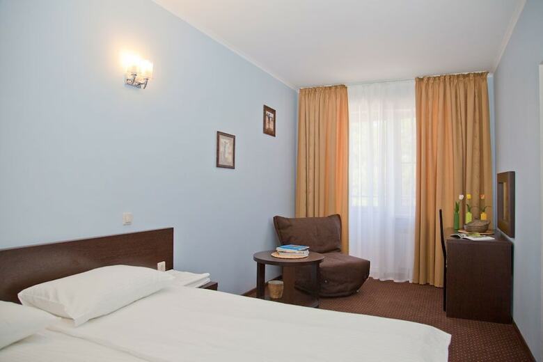 Hotel Guest House "africa"