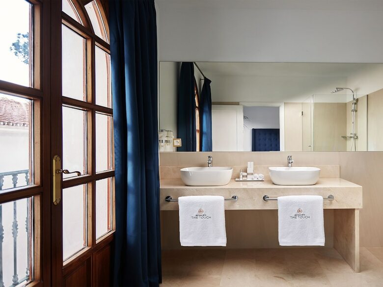 Hotel The Touch Puerto Ban�s