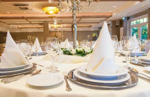 Landidyll Hotel Backenk�hler