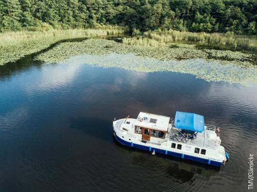 Kuhnle-tours Bootshaus Zeuthen