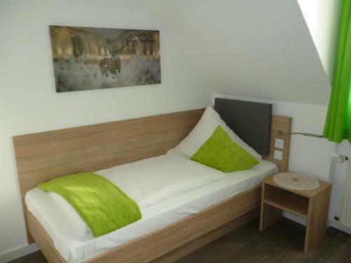 Hostal Hotel Garni Haus Sch�nberger
