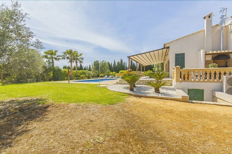 Villa Finca Es Rasquell