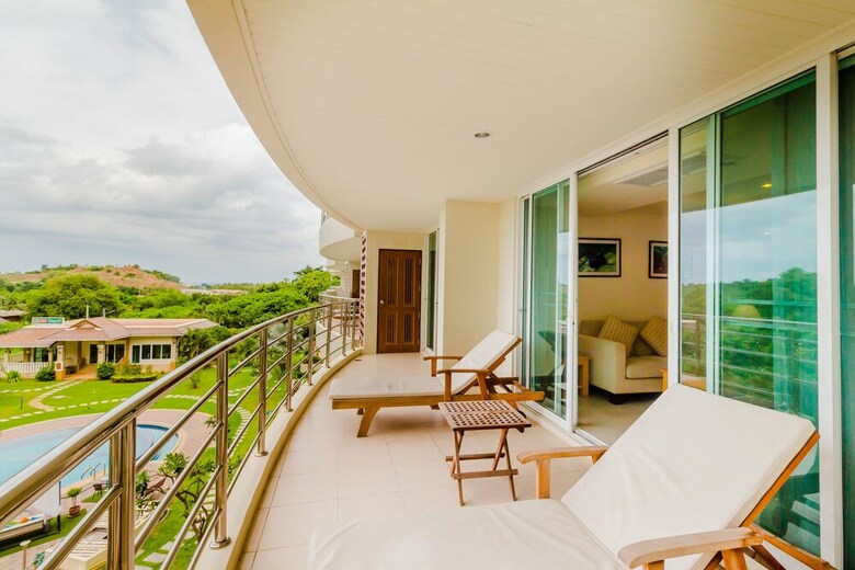 Sea View Hua Hin Condos