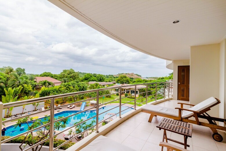 Sea View Hua Hin Condos