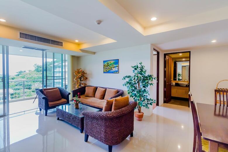 Sea View Hua Hin Condos