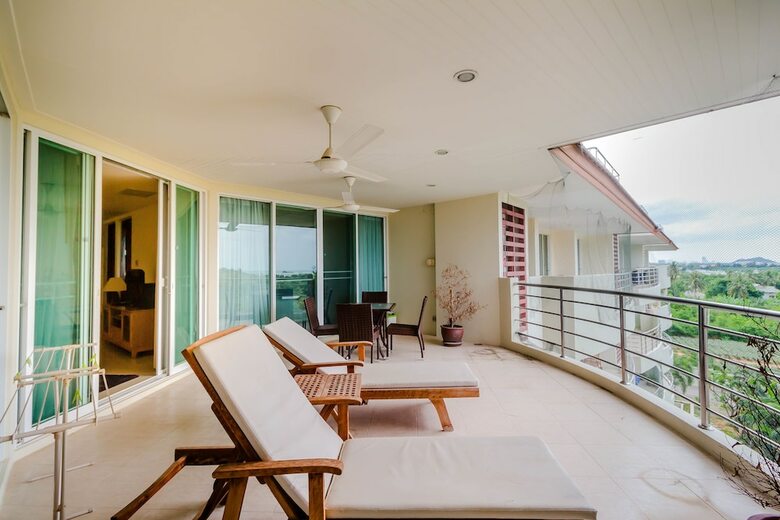 Sea View Hua Hin Condos