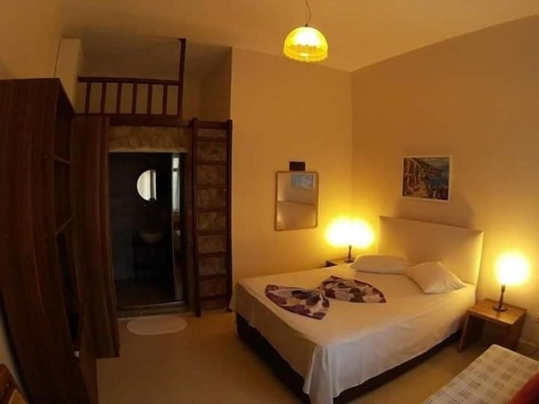 Second Spring Hotel