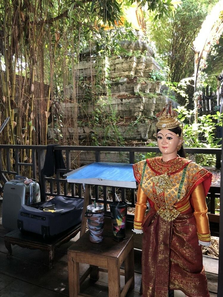 Hostal Nivas Siam Hostel