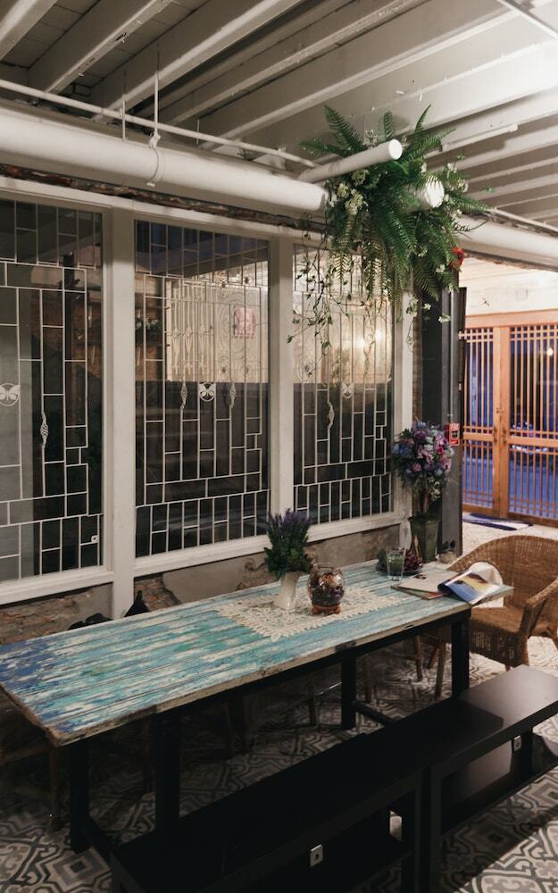 Hostal Nivas Siam Hostel