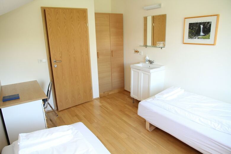 Hotel Eyj�lfssta�ir Guesthouse Egilssta�ir