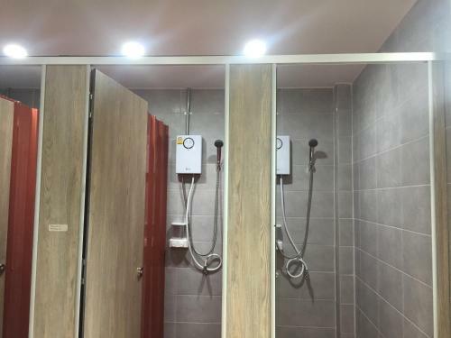 Hostal Feel Good Bangkok Hostel